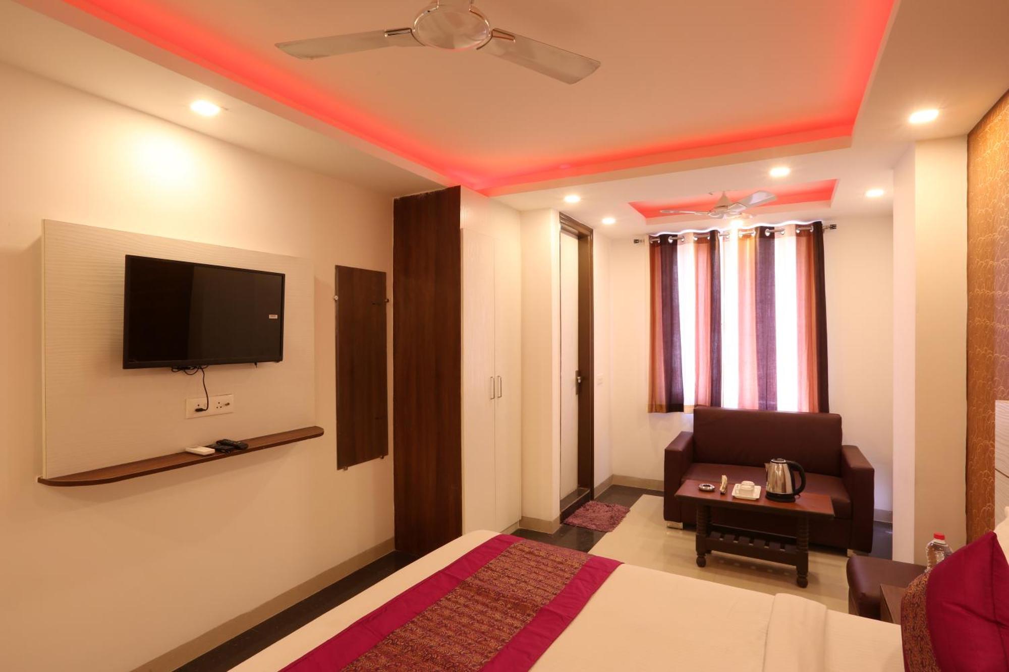 Hotel Ark Wood At Airport Nueva Delhi Exterior foto